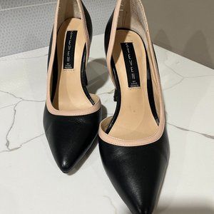 Steven Madden Black Heels with Tan piping